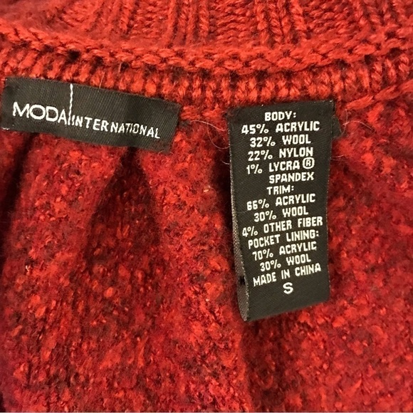 Moda International women’s cardigan sweater, size small.  Cranberry coloured. - Picture 5 of 6
